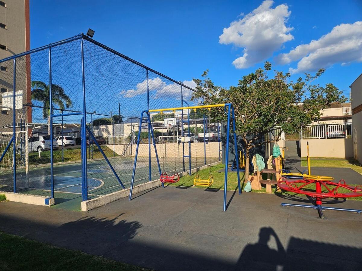 Apartamento Encantador Estacionamento Incluso Sarandi  Buitenkant foto